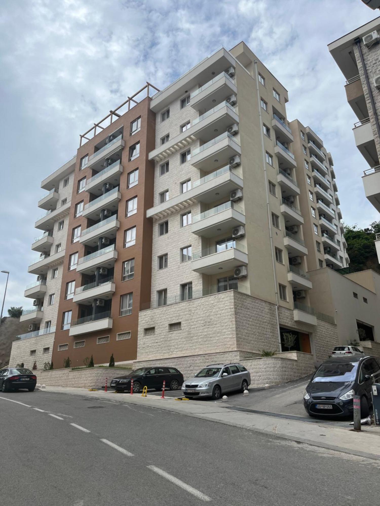 Apartman Kara Becici *